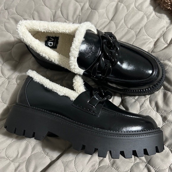Dolce Vita Chunky loafers Faux Fur size 9 - Picture 1 of 8